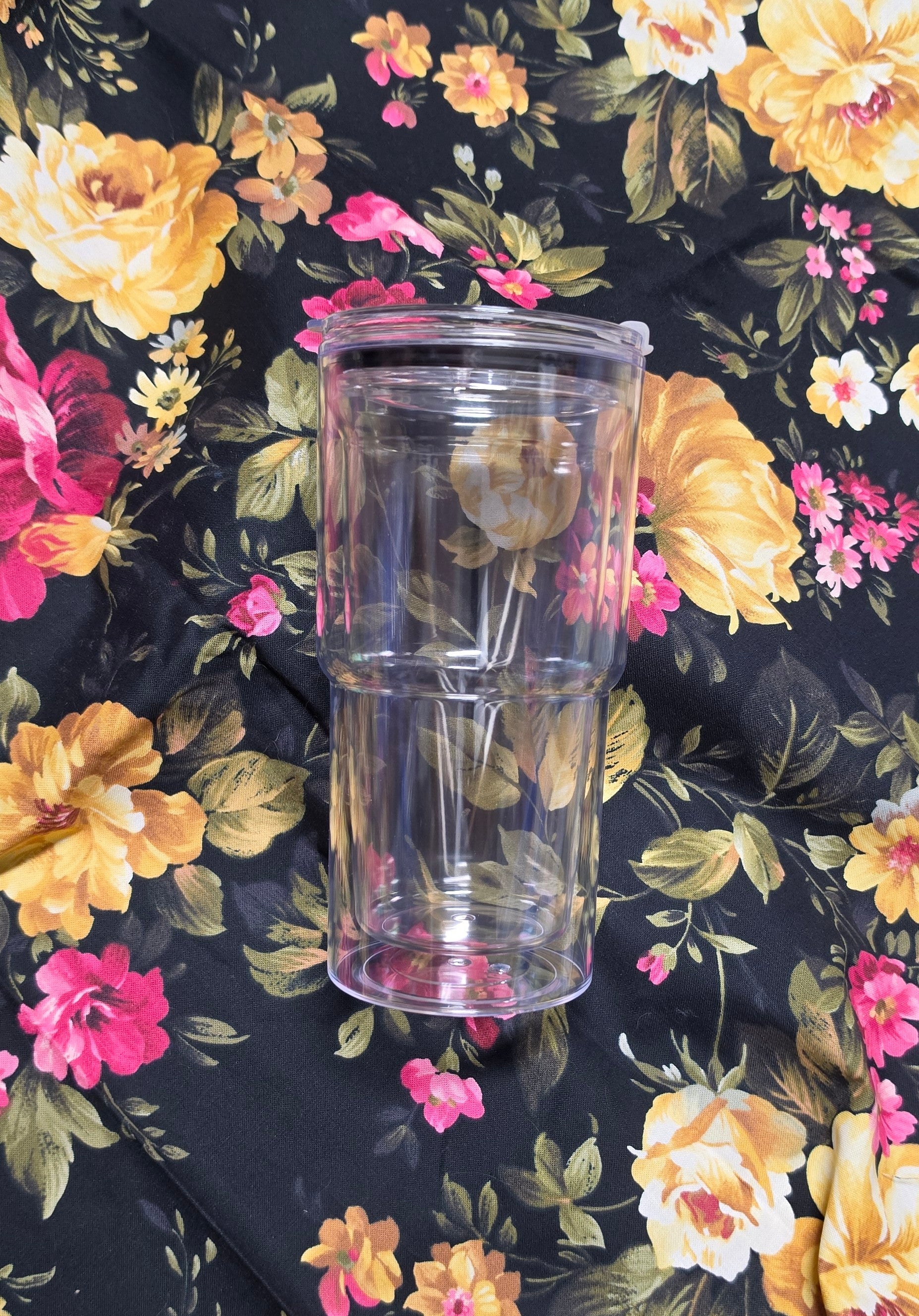 18 oz Snow Globe Cups tumbler