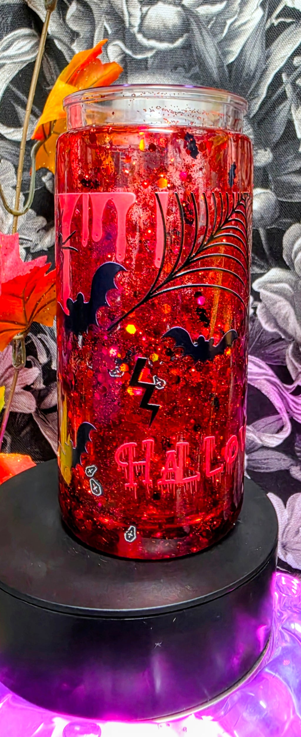 Halloween red 16oz snowglobe tumbler