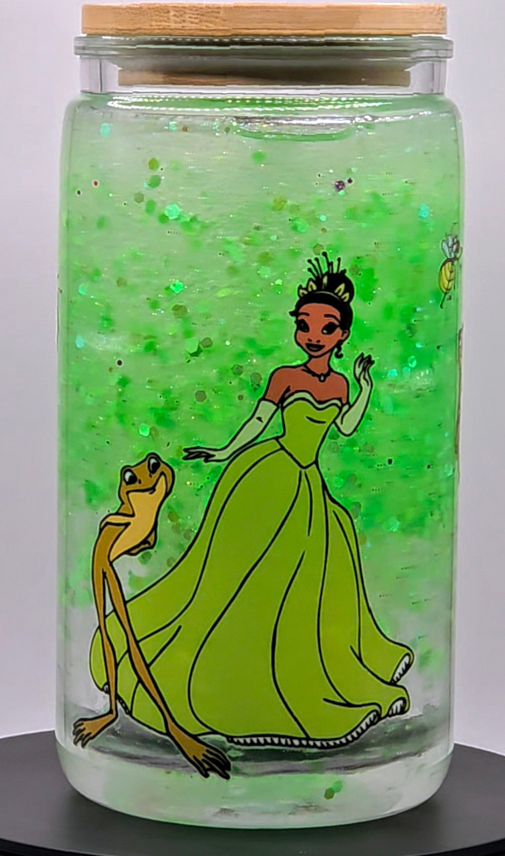 Princess and her frog 16 oz snow globe tumbler